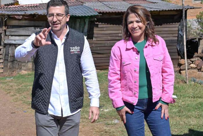 Fabiola Alanís comparte agenda legislativa y respaldo al Plan Michoacán con comerciantes de Pátzcuaro