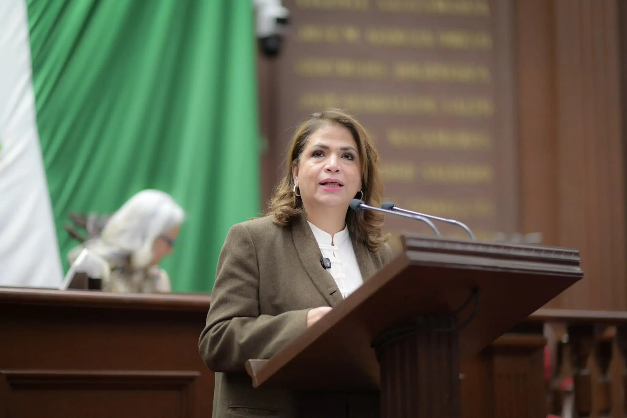 Fabiola Alanís: El aumento salarial de 154% en 7 años hace justicia a quienes sostienen a México