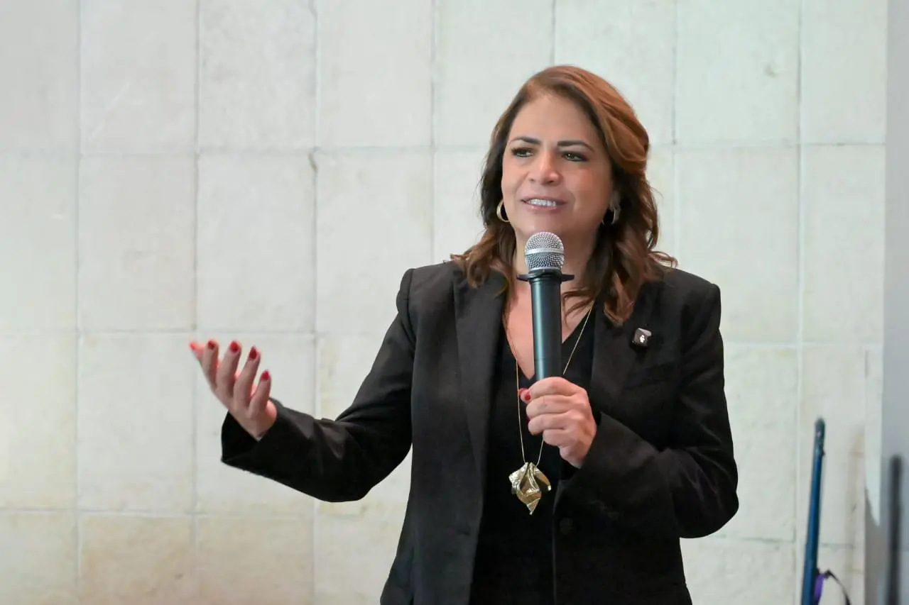 Fabiola Alanís: La mitad del presupuesto 2026 va a desarrollo social; el dinero de las y los michoacanos regresa en acciones concretas