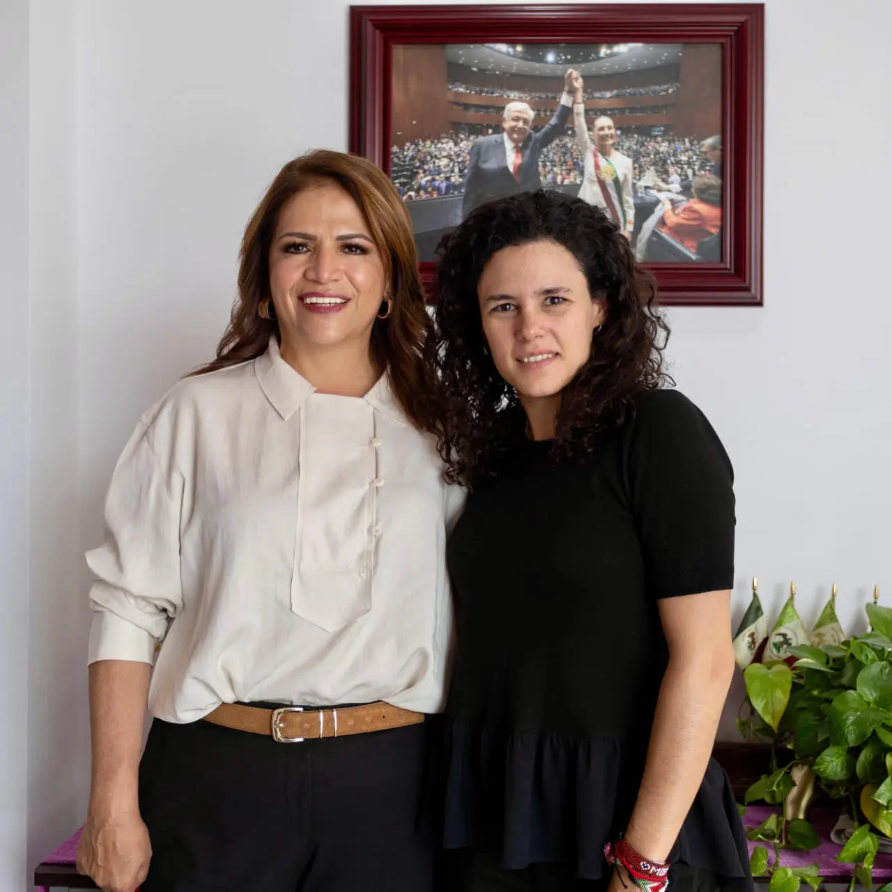 Fabiola Alanís y Luisa María Alcalde reafirman unidad y trabajo conjunto por la transformación de Michoacán
