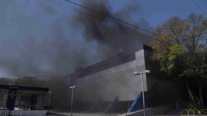 Fallecen 4 personas en incendio de Centro Deportivo en Cdmx