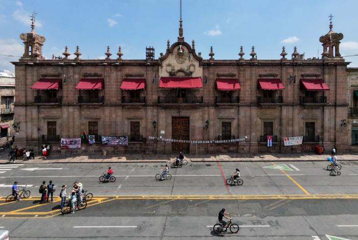 Familias disfrutan de un Centro Histórico dominical