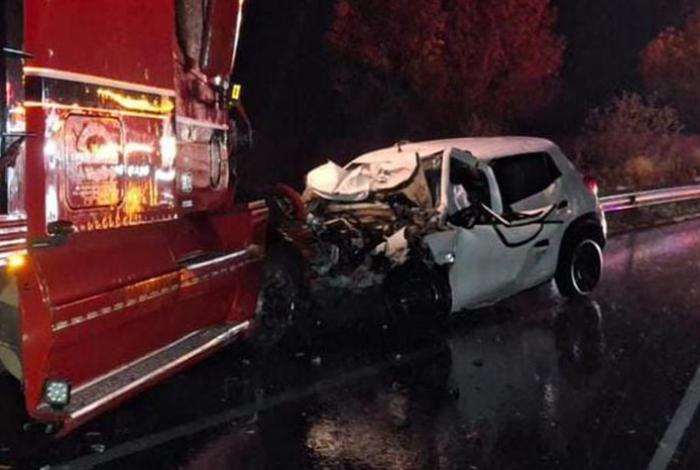 Fatal choque de frente en Zacapu deja una persona sin vida