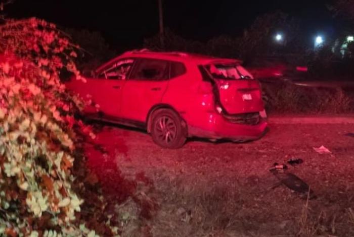 Fatal volcadura en LC deja un adolescente de 16 años sin vida y otros dos menores lesionados