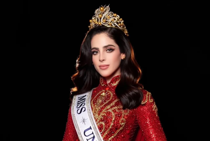 Fátima Bosch arriba a México tras ganar Miss Universo; evade a la prensa