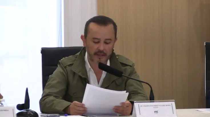 Fausto Vallejo pide elaborar programa integral de agua para colonias