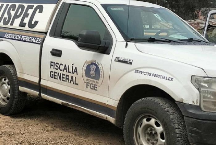 FGE decomisa 9 estructuras de drones, armamento, equipo táctico y droga en cateo en Uruapan