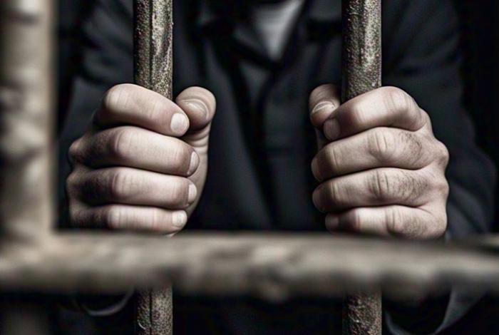 FGE detiene a presunto responsable de violar a una mujer en Morelia