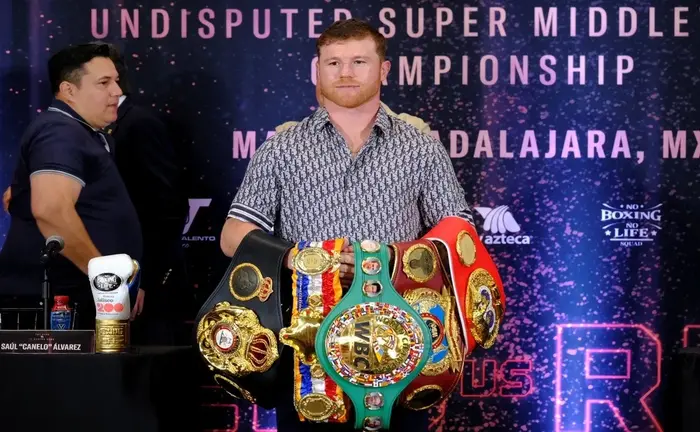 FIB quitará titulo Super Mediano a ‘Canelo’ al no querer pelear para mantenerlo