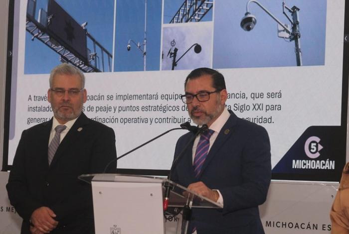 Firman convenio para instalar cámaras en las casetas de la Siglo XXI para leer placas y rostros