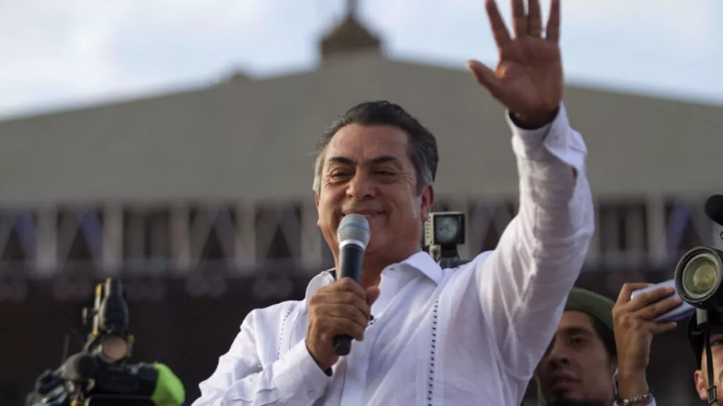 Fiscalía de Nuevo León descarta “móvil político” en ataque a casa de “El Bronco”