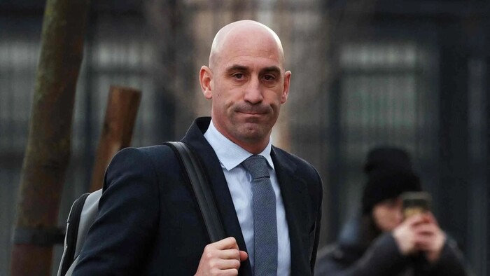 Fiscalía solicita repetir juicio contra Luis Rubiales