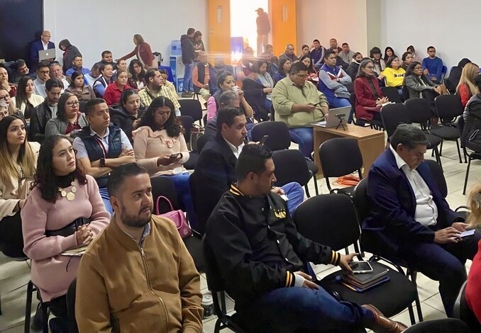 Fortalece Iemsysem formación continua de docentes de bachillerato