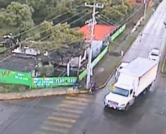 #Foto | Guardia Civil frustra robo de camión con 7.5 toneladas de aguacate