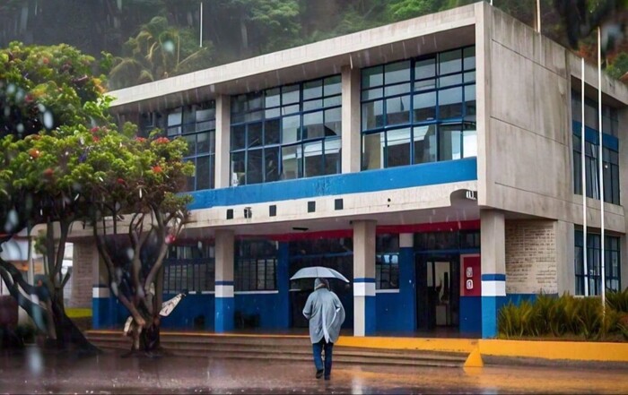 #Foto | SEE emite recomendaciones a escuelas ante desfogue de la presa de Cointzio