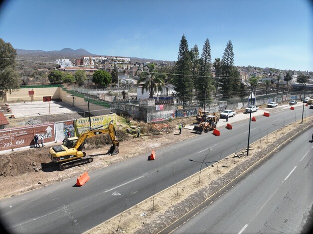 #Fotos | Circula con precaución por la obra del paso superior vehicular de Villas del Pedregal: SCOP