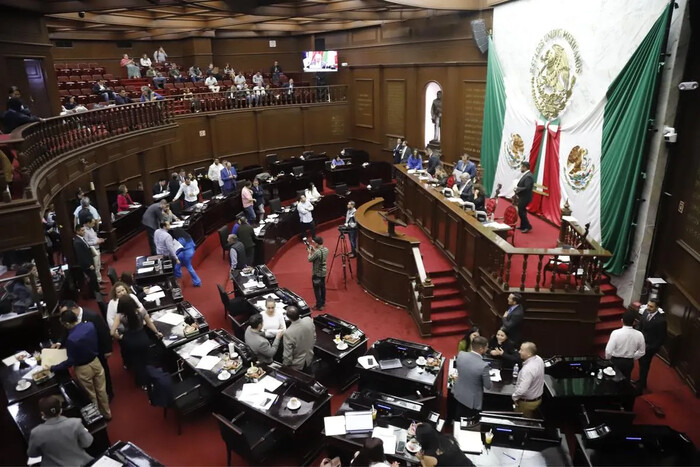 Frente a hechos de violencia en Uruapan y Morelia diputados piden coordinación