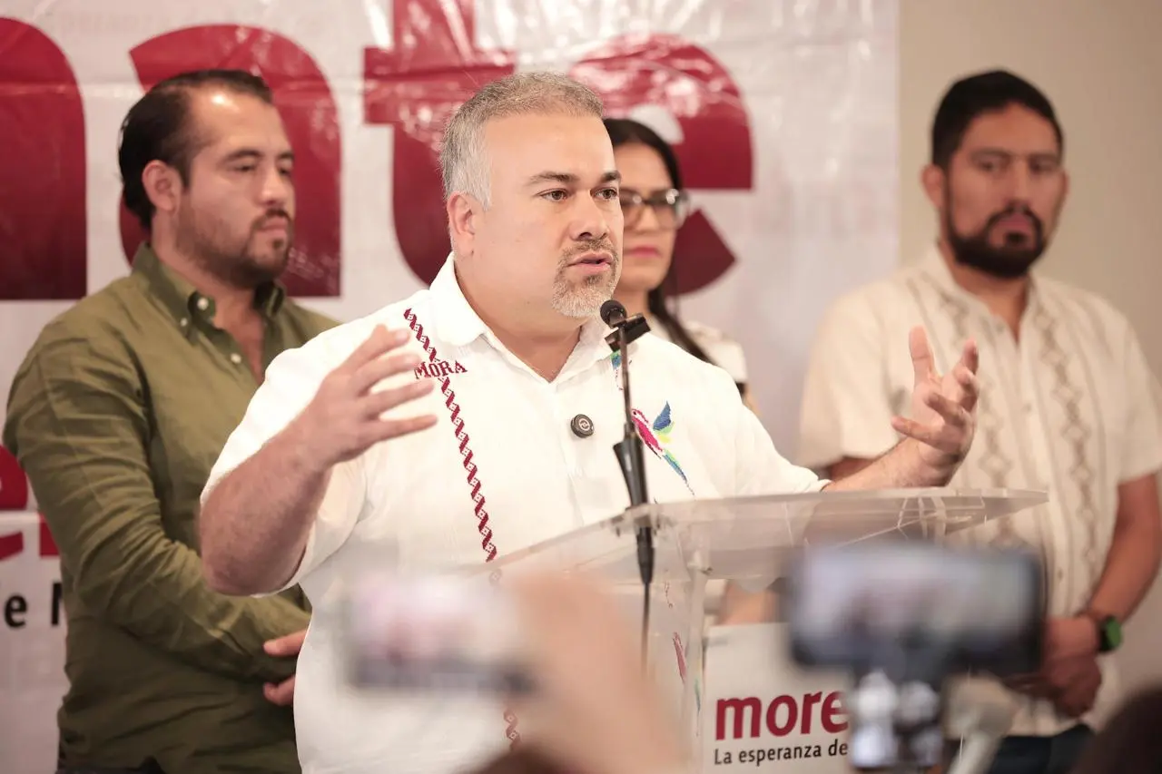 “Fuera máscaras”: Morena denuncia misoginia tras frenar alternancia en gubernatura