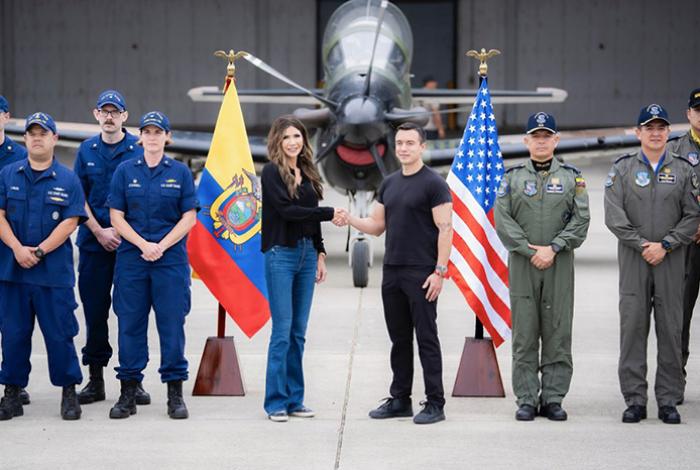 Fuerza Aérea de Estados Unidos desarrolla una 'operación temporal' en Ecuador