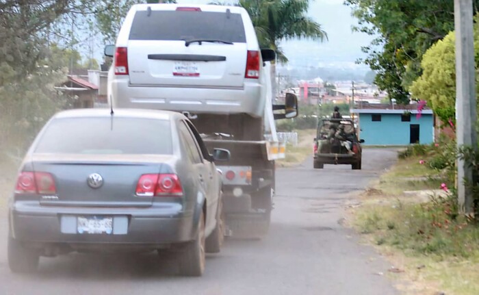 Fuerzas Federales liberan tras tiroteo a secuestrado y detienen a tres implicados, en Uruapan