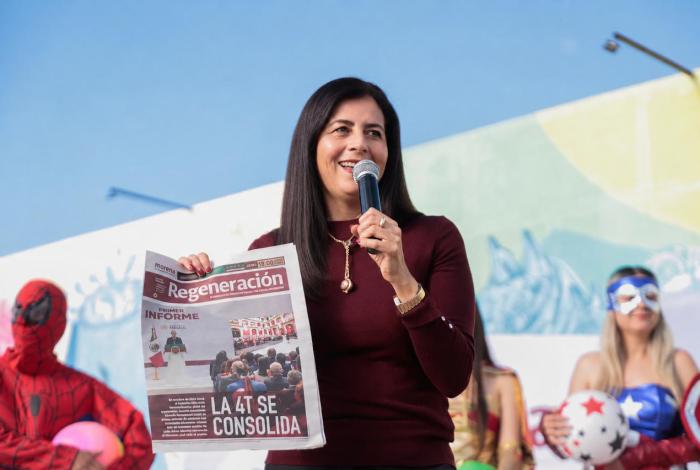 Gaby Molina llama a fortalecer la unidad en asamblea de Morena