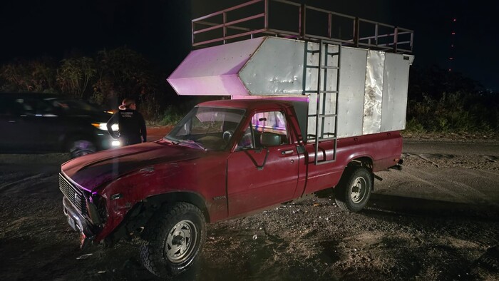 #Galería | Adolescente motociclista queda herido al protagonizar choque contra camioneta, en Zamora