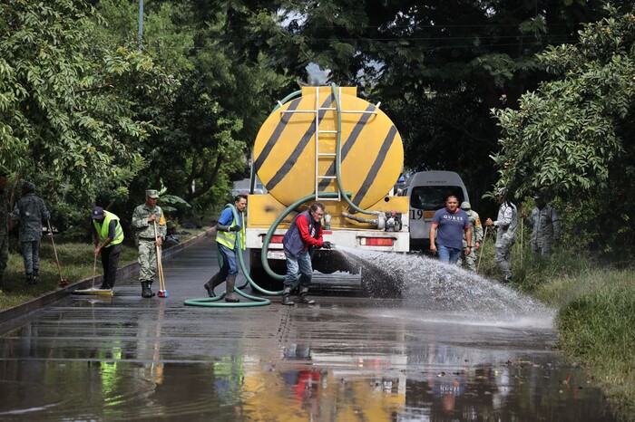 #Galería | Gobierno de Morelia realiza limpieza integral en colonias afectadas por desfogue de Conagua