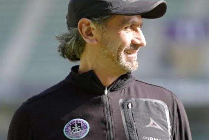 Gilberto Adame es el noveno técnico del Club Atlético Morelia