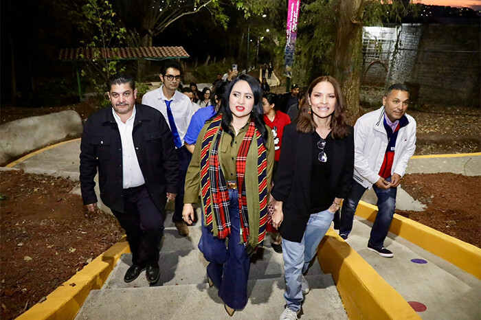 Gladyz Butanda inaugura sendero seguro en Jesús del Monte