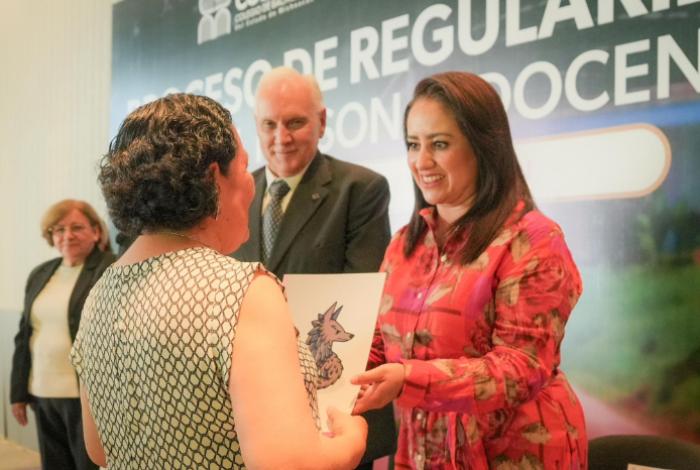 Gladyz Butanda: regularización del COBAEM salda una deuda con docentes