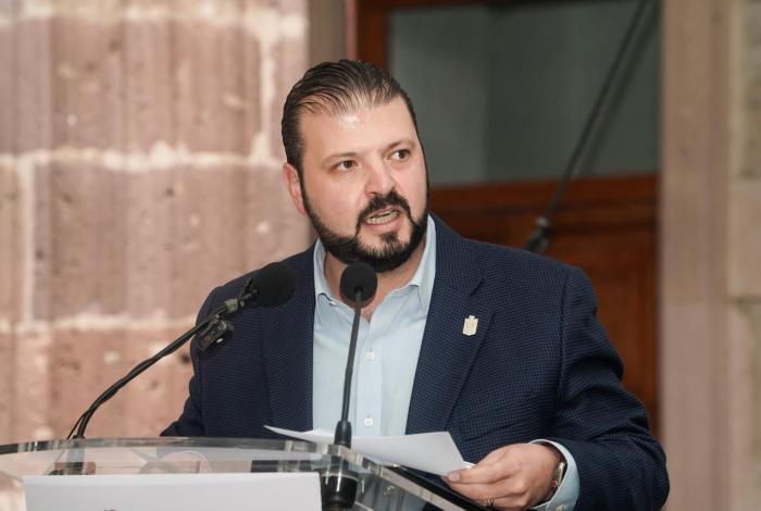 Gobierno acompaña retorno de desplazados en Apatzingán: Segob