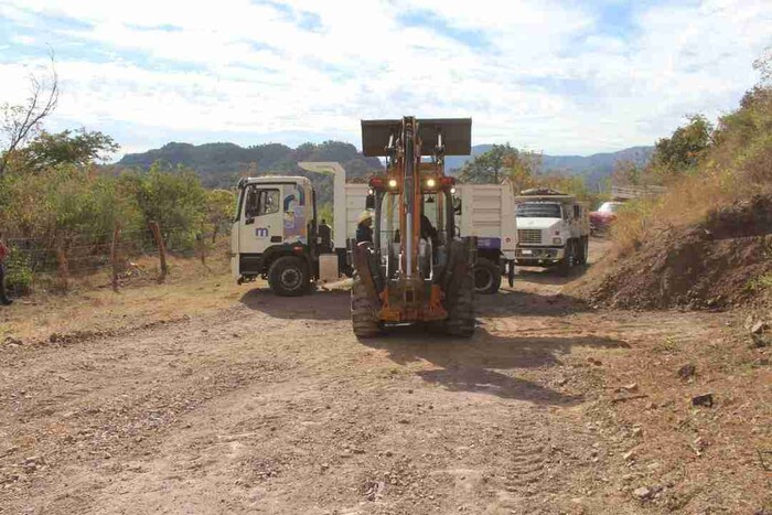 Gobierno de Alfonso Martínez rehabilita de forma histórica caminos rurales