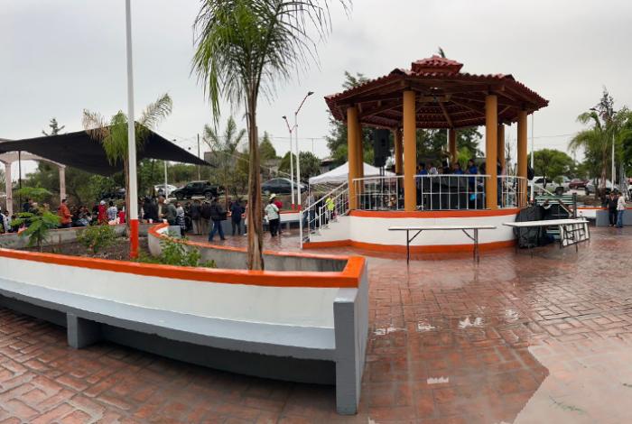 Gobierno de Charo inaugura la plaza pública “José María Morelos y Pavón”