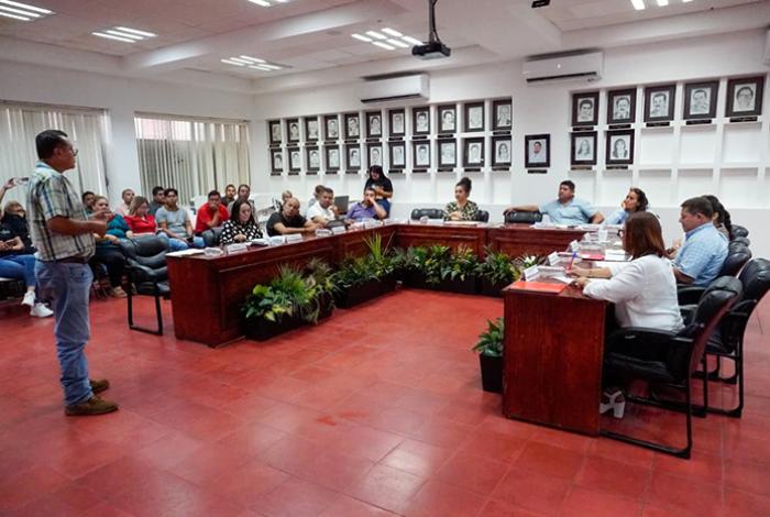 Gobierno de Lázaro Cárdenas aprueba baja de sindicalizados para inicio de trámite de pensión