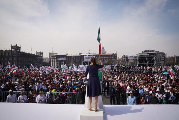 Gobierno de México informa que 600 mil personas estuvieron en el Zócalo con Sheinbaum
