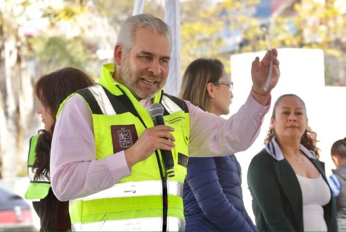 Gobierno de Michoacán afina proyecto de la autopista Uruapan-Zamora