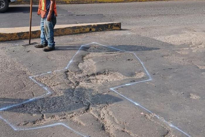 Gobierno de Morelia repara lateral de avenida Madero Poniente