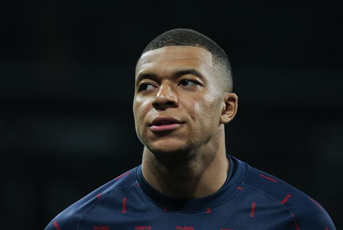 Gobierno de Paraguay deplora comentarios racistas de su senadora contra Kylian Mbappé
