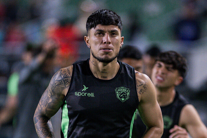 Golpe al Club Monterrey: Carlos Salcedo sufre rotura de ligamentos durante entrenamiento