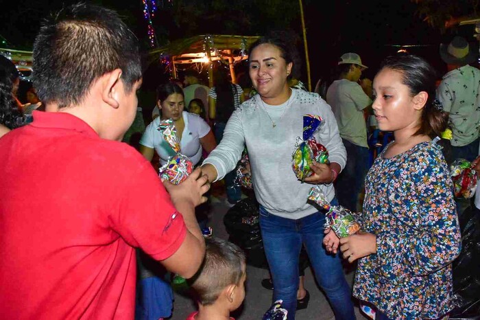 Gran Posada Navideña llena de alegría a Solera de Agua