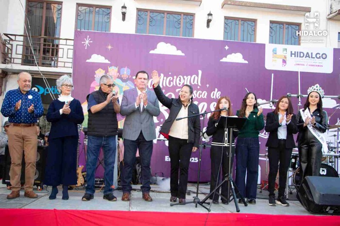 Gran Éxito en la Tradicional Partida de la Monumental Rosca de Reyes en Hidalgo, Michoacán