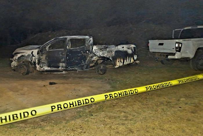 Grupo armado agrede a Guardia Civil en Pátzcuaro; hallan 5 cadáveres calcinados