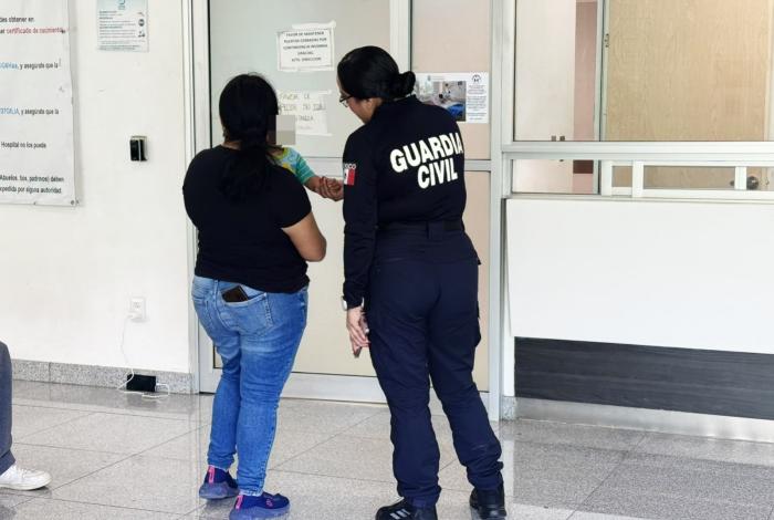 Guardia Civil brinda apoyo inmediato a infante que ingirió cloro