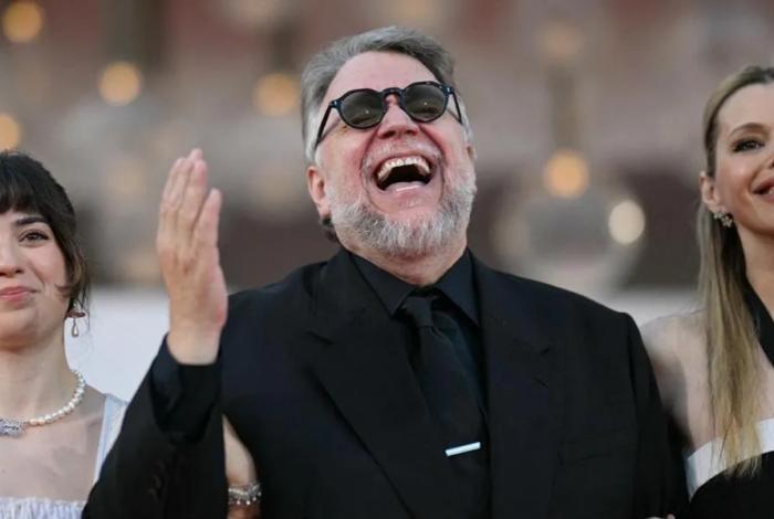 Guillermo del Toro deslumbra con “Frankenstein” en Venecia