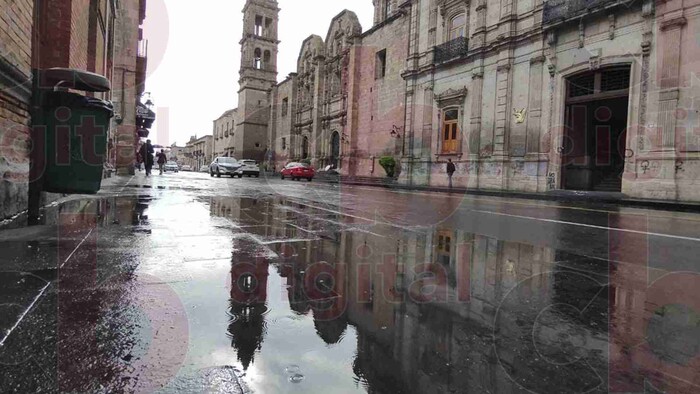 Habitantes de Morelia se muestran satisfechos con la llegada de lluvias