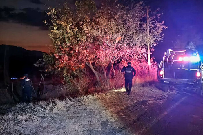 Hallan a sujeto asesinado en predio cercano al camino a Teremendo de Los Reyes, en Morelia