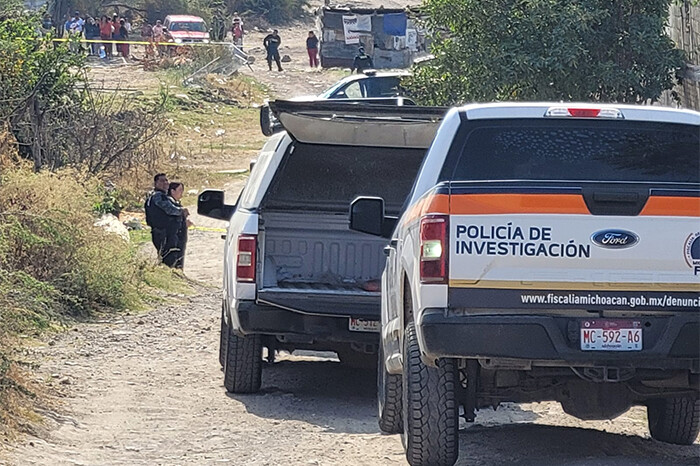 Hallan a una mujer asesinada, con un balazo en la cabeza, al norte de Morelia