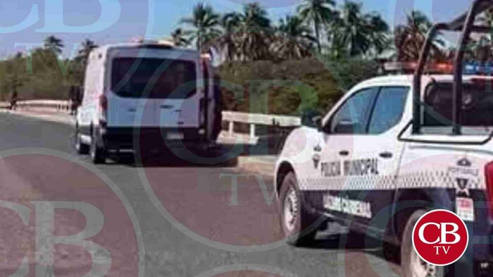 Hallan Cuerpo con Chaleco del CJNG en Canal de Coahuayana