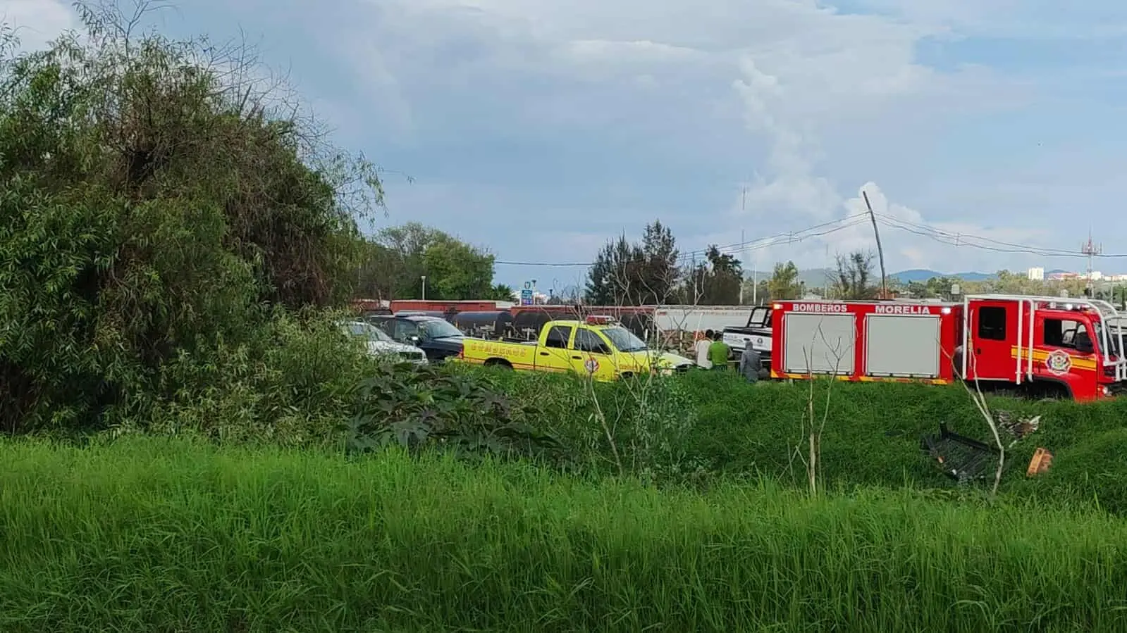 Hallan fémina asesinada a unos pasos de Tres Puentes