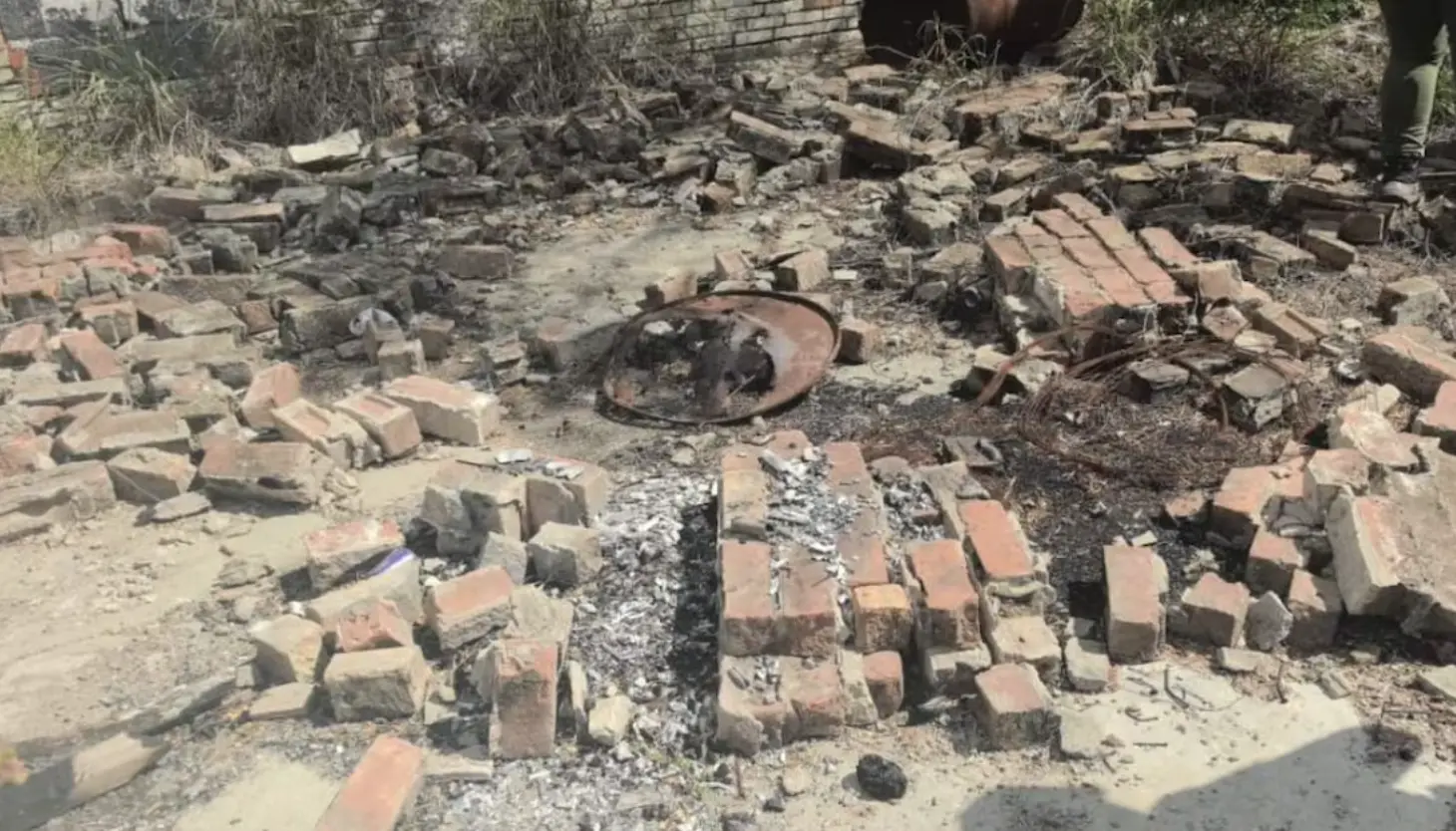 Hallan más de 60 cuerpos en fosas de Jojutla